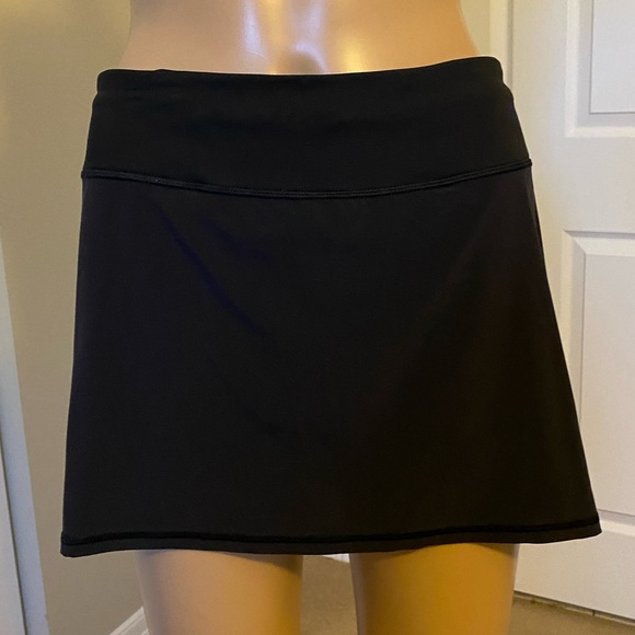 NWOT Lululemon Pace Setter Skirt - Picture 2 of 14